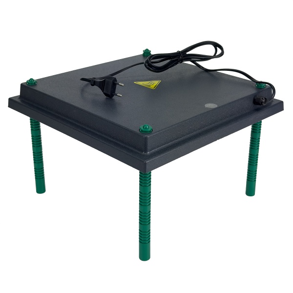 Панель обогревательная HobbyFarm 35х35 см 30 Вт для цыплят