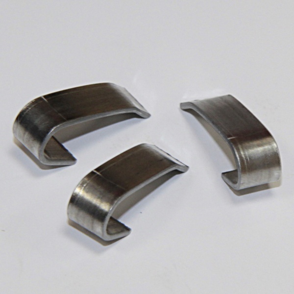 Скобы для клеток 6 мм, 1 кг ~600 шт.