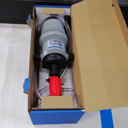 Медикатор MixRite 2.5 (0.4%-4%, 7-2500л/час) PO, LFR