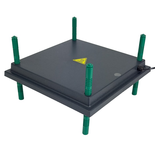 Панель обогревательная HobbyFarm 35х35 см 30 Вт для цыплят