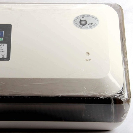 Инкубатор Janoel 24 автоматический 