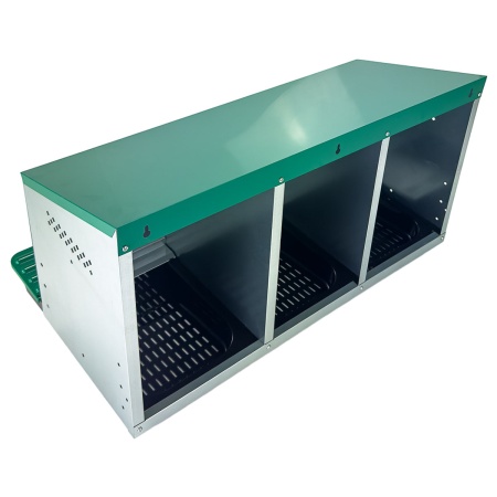 Гнездо для кур несушек HobbyFarm 3 секции наружное крепление с яйцесборником