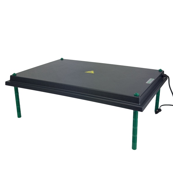 Панель обогревательная HobbyFarm 45х65 см 65 Вт для цыплят