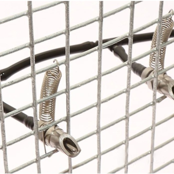 Поилка ниппельная для шиншилл металл с пружиной 1/4 дюйма