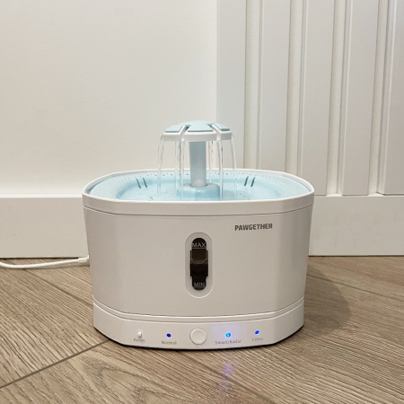 Автопоилка фонтан для собак и кошек Pawgether DRIP1 с датчиком движения, 1.3 л