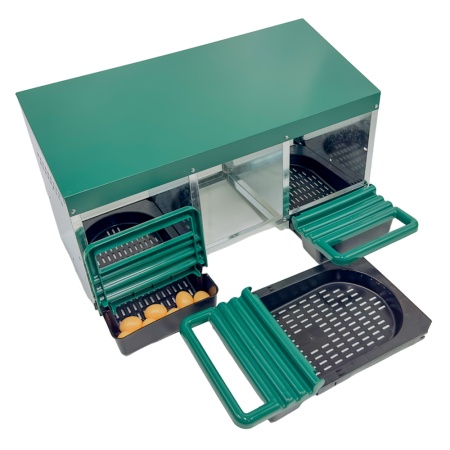 Гнездо для кур несушек HobbyFarm 3 секции с яйцесборником