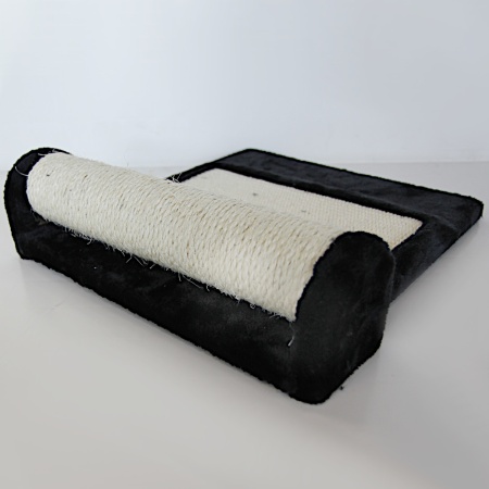 Когтеточка-коврик с роликом 36х42х24 см, черный