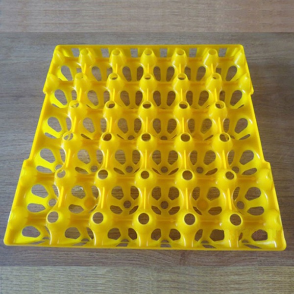 Лоток для куриных яиц желтый