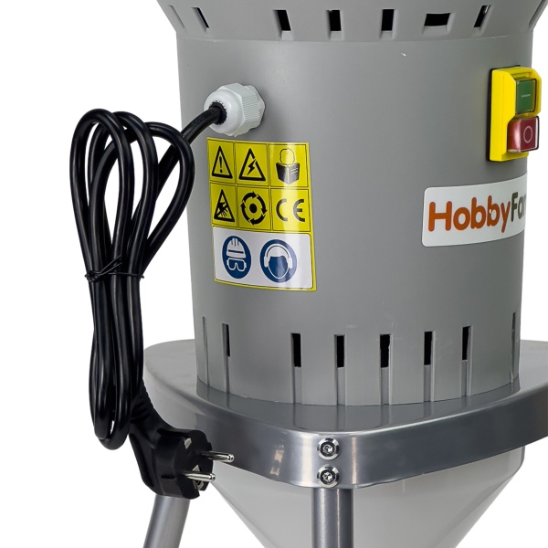 Зернодробилка HobbyFarm EM-50WL, на ножках для измельчения зерна электрическая с функцией мельницы / в комплекте 4 сита