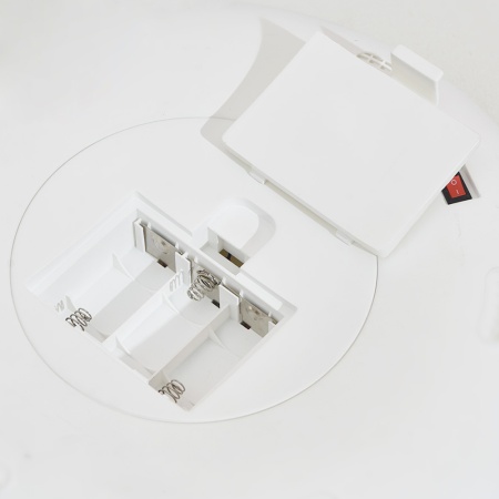 Автокормушка Petwant F6-LCD 6 секций, ж/к дисплей, белая