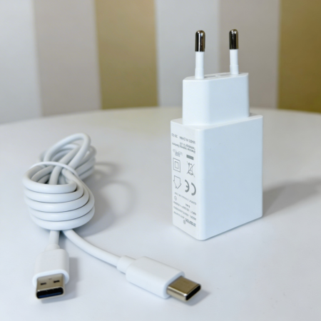 Автопоилка фонтан Petzengo PW9-L 2.5 л, с подсветкой, для кошек и собак, белая