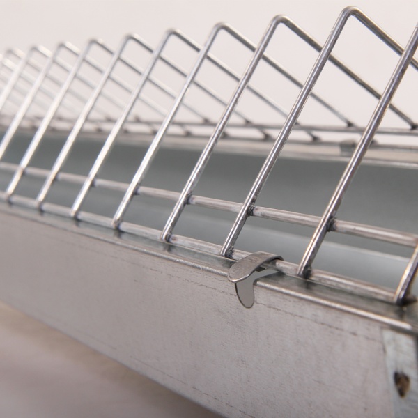 Кормушка лотковая 100 см оцинкованная сталь для цыплят и мелкой птицы