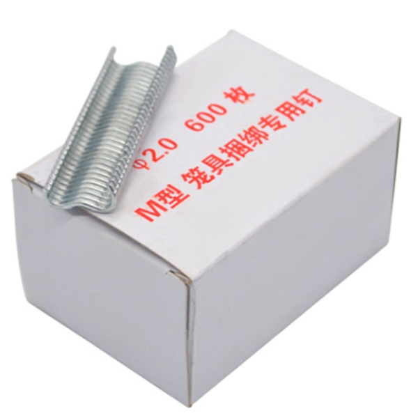 Инструмент скобообжимной для клеток автоматический + скобы 600 шт.