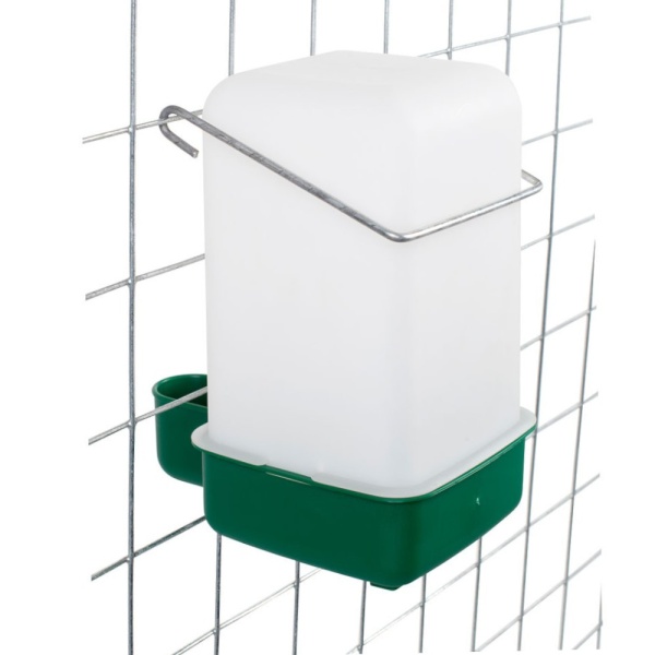 Поилка навесная с емкостью 1 л