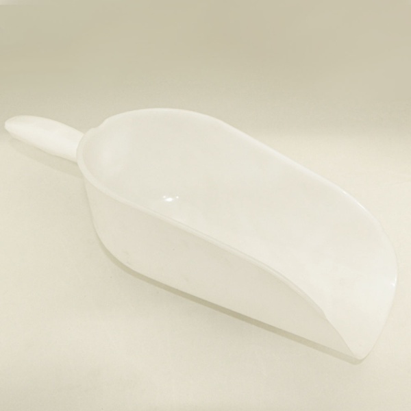 Совок для корма, пластик, белый