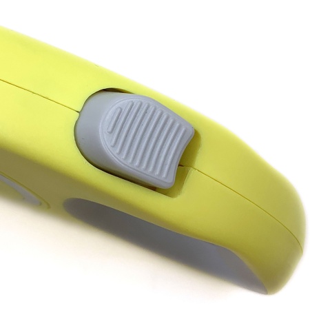 Поводок-рулетка с лентой 4.2 м для собак до 20 кг желтый