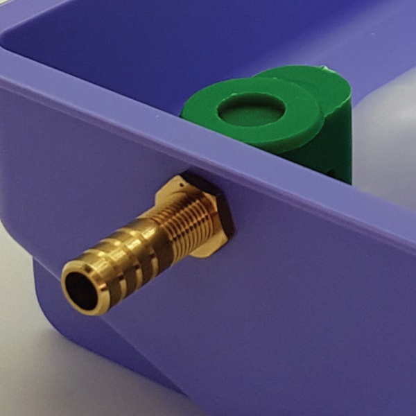 Поилка автоматическая для птиц, пластик, фиолетовая