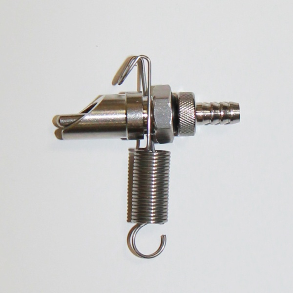 Поилка ниппельная для шиншилл металл с пружиной 1/4 дюйма