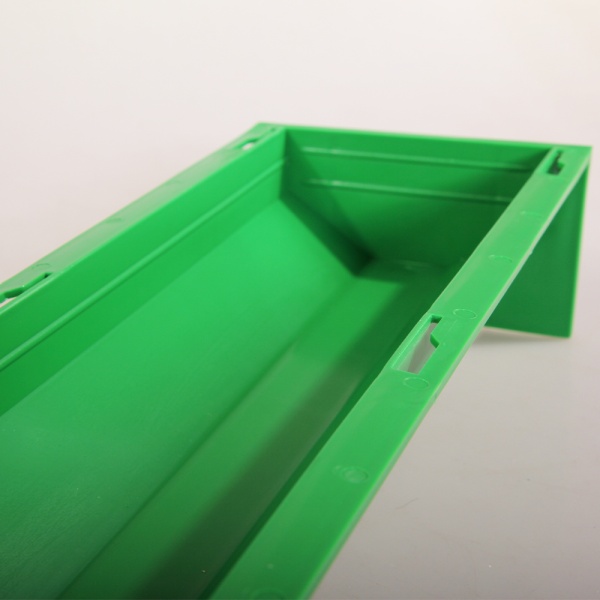 Кормушка лотковая 50 см пластик для кур River