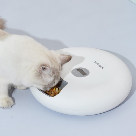 Автокормушка Petwant F6-LCD 6 секций, ж/к дисплей, белая