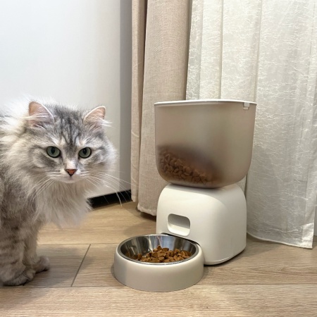 Автокормушка Petzengo PF14-LCD 3 л для сухого корма с записью голосового сообщения, белая